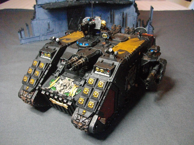 Land Raider Reedemer