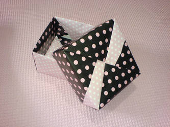 Square Origami Box