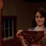Lauren-Marie Taylor as Vickie