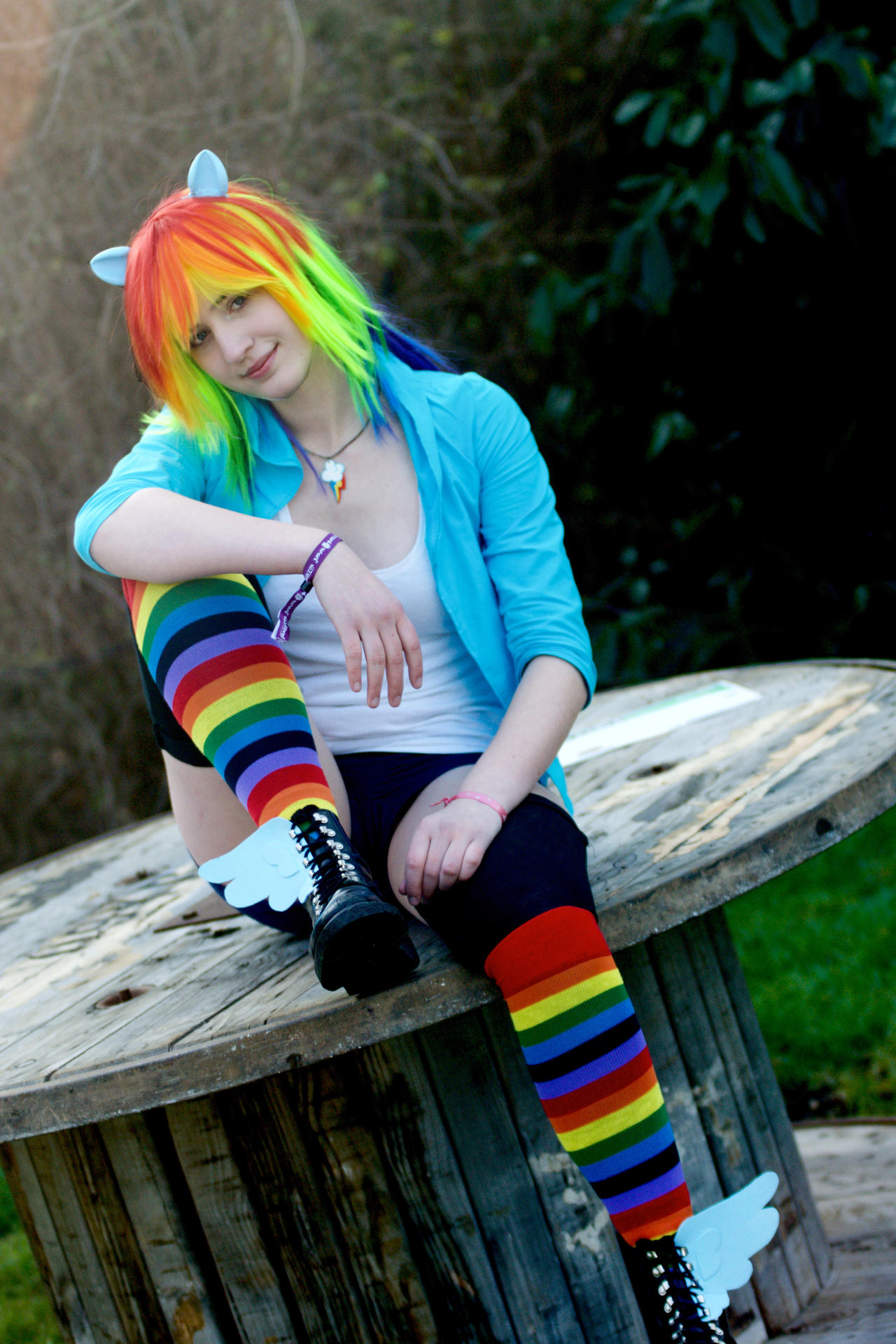 Rainbow Dash Cosplay By Ylisiane On DeviantArt rainbow-dash-cosplay-by-ylisiane-on-deviantart