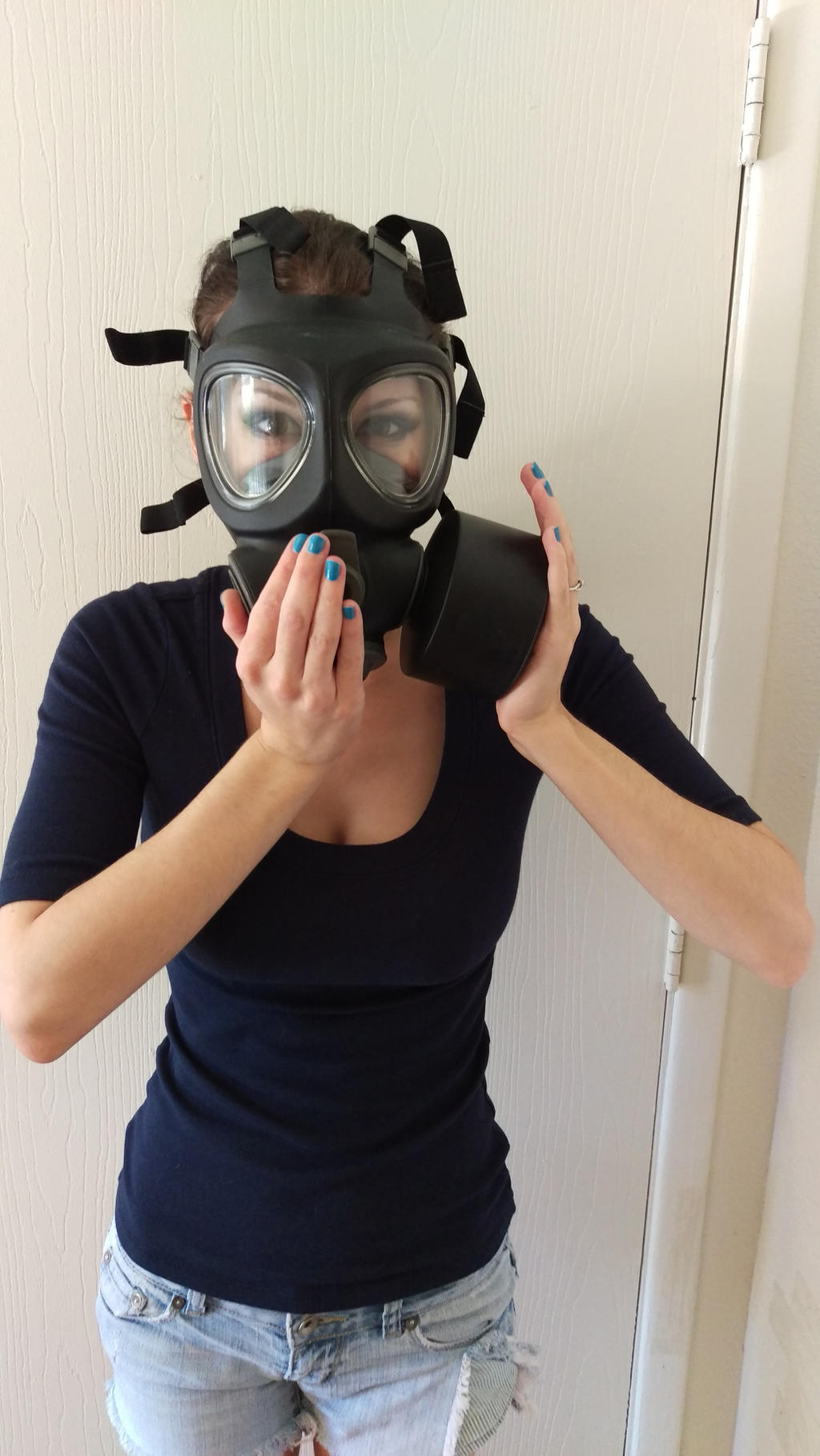 fit_test_with_m95_gas_mask_by_dominic100-d9ppf46.jpg