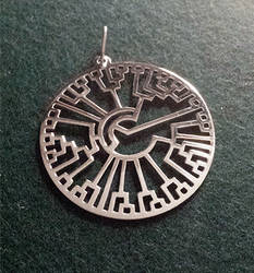 Phylogenetic tree pendant