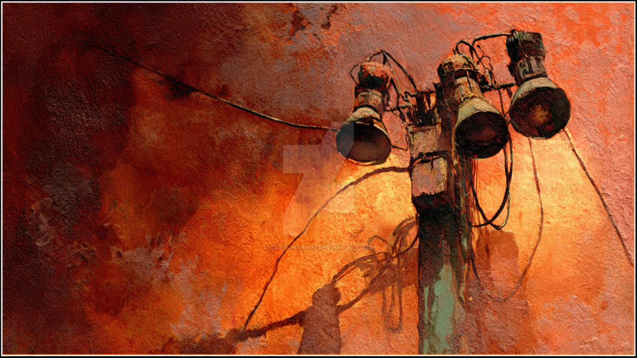Echoes of Light: The Old Streetlamp
