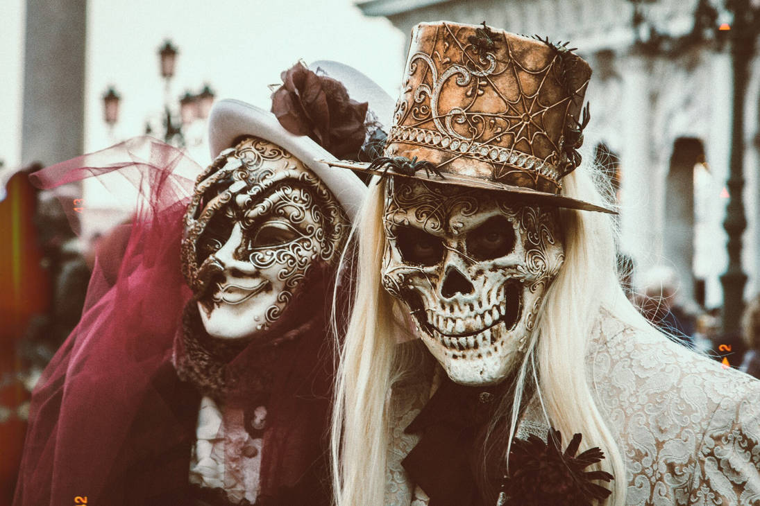 Одевали карнавал. Венецианский карнавал Андре Кампра. Венецианская маска Маттачино. Маскарад карнавал Хэллоуин. Италия Венеция карнавал.