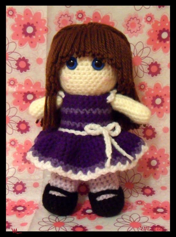 purple amigurumi girl