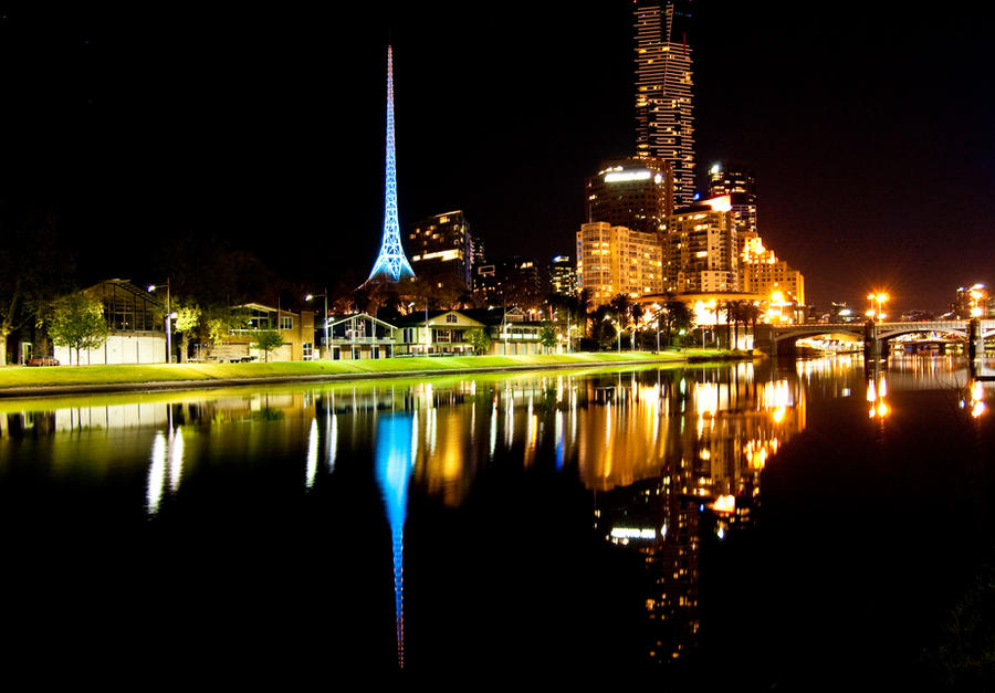 Night: Across the Yarra