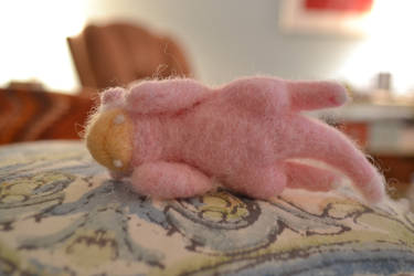 Needle Felted Slowpoke 3