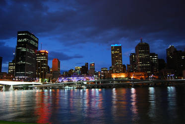 Brisbane by night