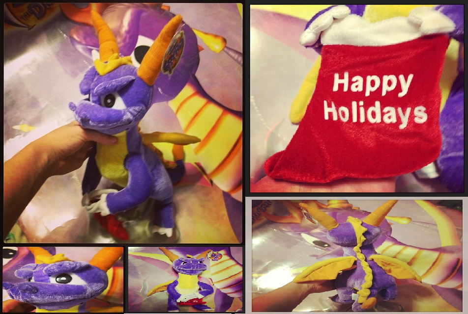 Spyro-Happy Holidays Spyro Plushie