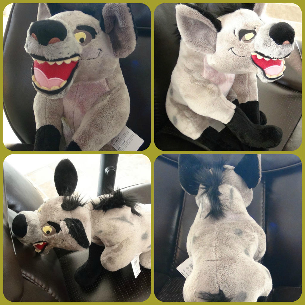 ( The Lion King ) Disney Store Banzai Plush