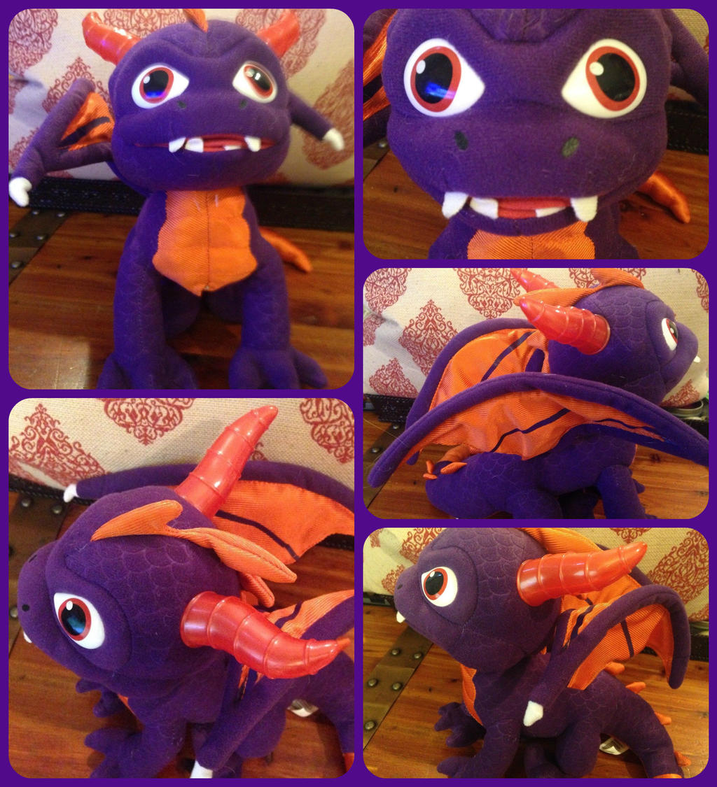 ( Skylanders ) 2012 Spyro Talking Plushie