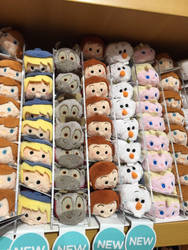 ( Disney Store ) Frozen Tsum Tsum Plushies