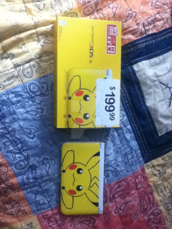 Pikachu 3DS XL