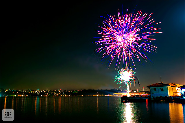 .: Fireworks - Bosphorus