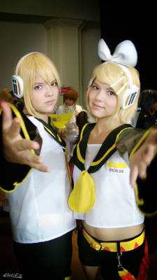 VOCALOID2: Rin y Len