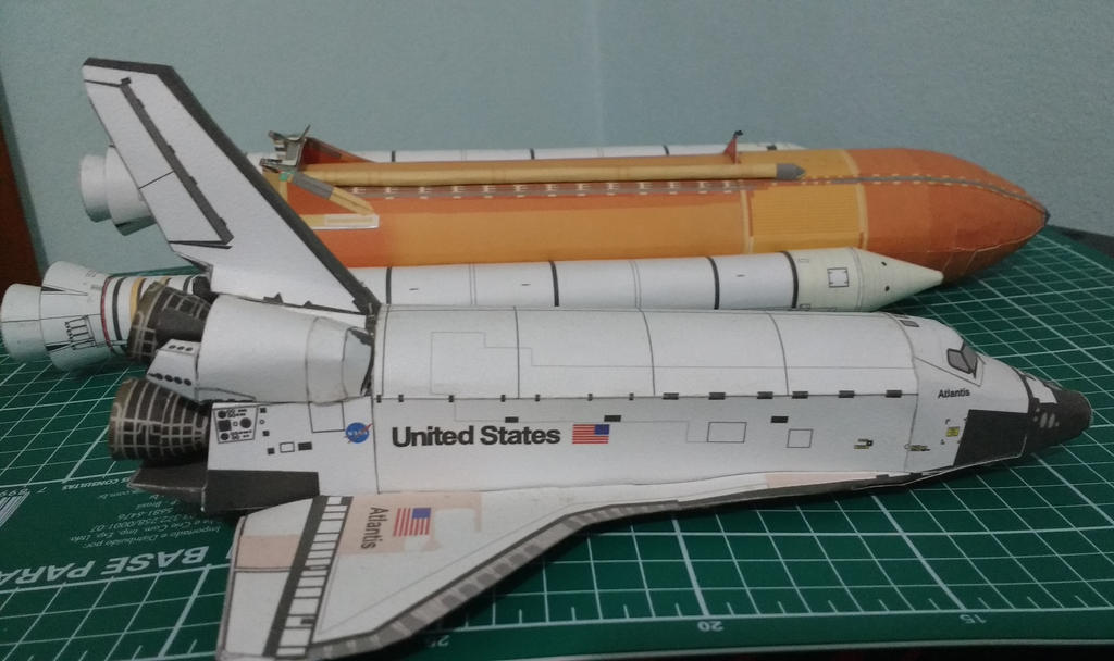 Endeavour Space Shuttle Papercraft SPACE SHUTTLE MODEL
