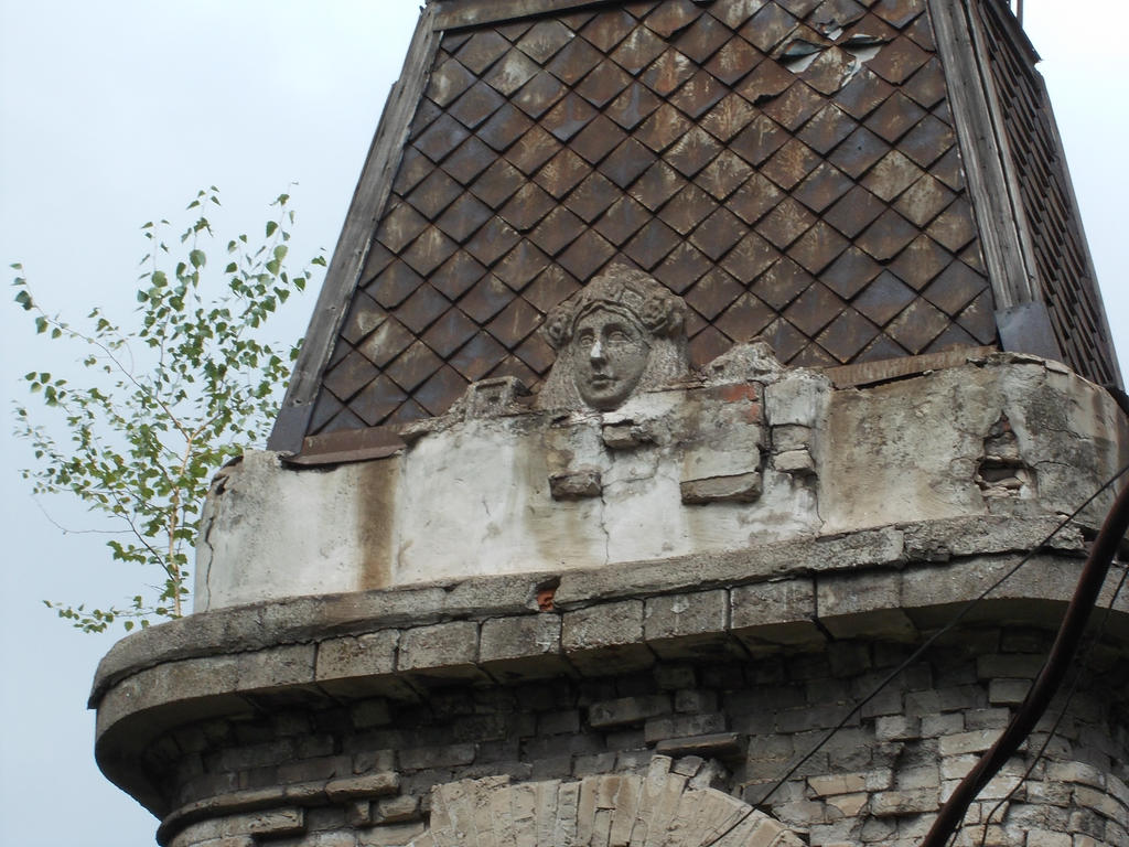 The Haunted House Roof