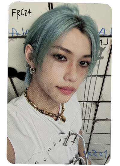 my first ever stray kids photocard !! it will always be special to me