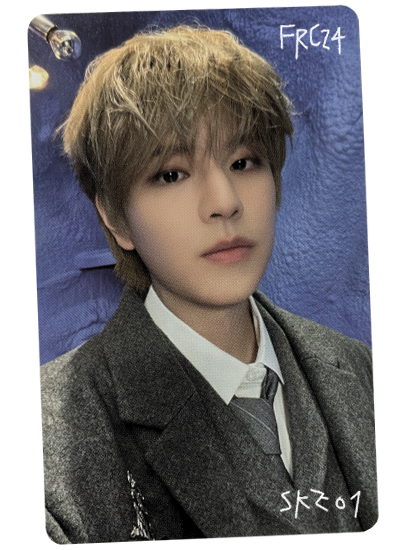 the blonde hair looks SO good on him