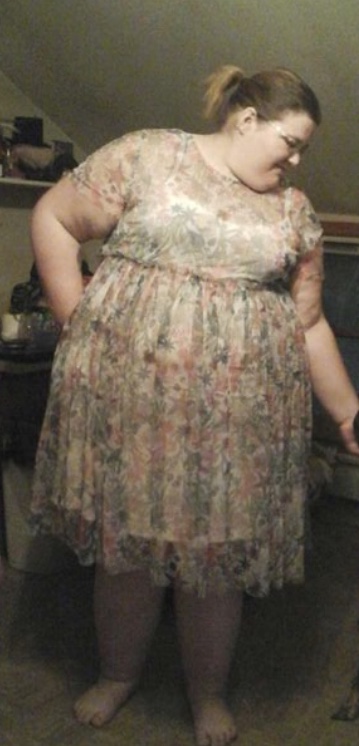 Fat Nerdy Girl By Raz230 On DeviantArt fat-nerdy-girl-by-raz230-on-deviantart