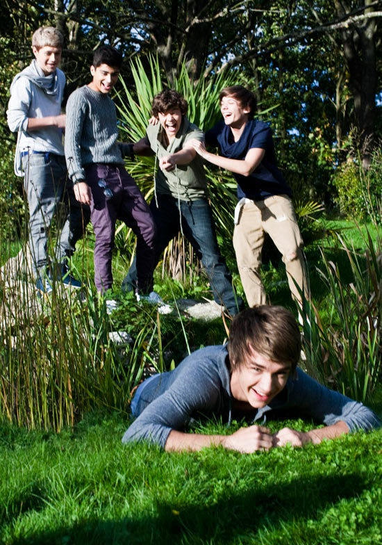 One Direction Belgique - 📸 Niall photographed for Dork magazine 📷  @slb_photo / ©️ @readdork #niallhoran #nialler #niall #nialljameshoran  #niallhoranedit #niallhoranupdates #niallhoranpics #niallhoranpictures  #theshow #h