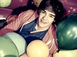 Balloon liam by DirectionForLyfe