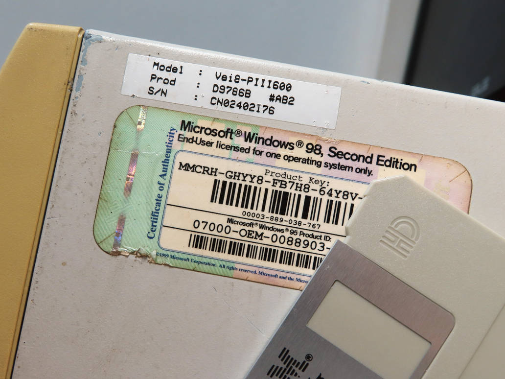 Windows 95 and 98, hide the key by eric2b01 on DeviantArt