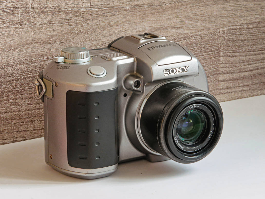 Sony Mavica CD400 camera by eric2b01 on DeviantArt