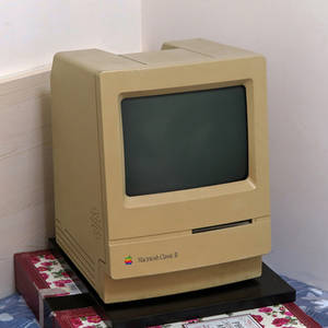 Apple Macintosh Classic II