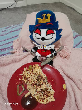 Dinner time for my bab :3