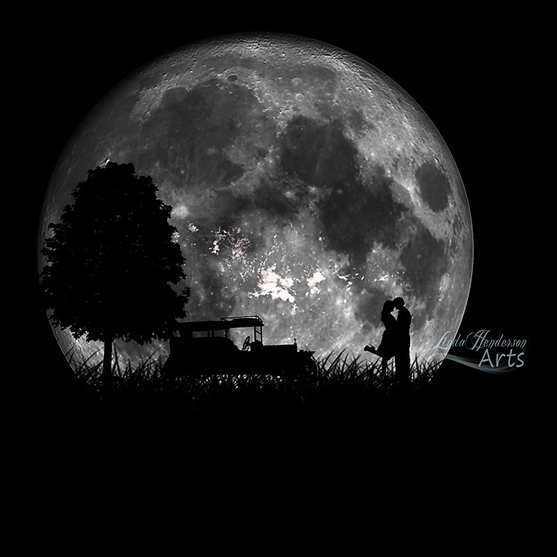 Kiss Under The Moon Resized By Flirtytink On Deviantart Kiss Under The Moon Resized By Flirtytink On Deviantart