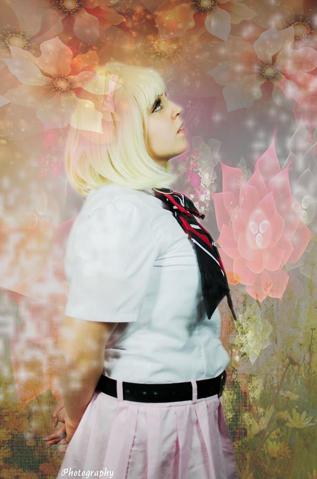 Shiemi looks into the distance