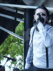 Chris Motionless @ Warped 2012