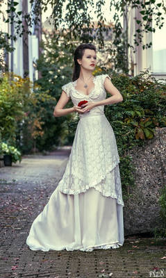 Dress Annecy, Somnia Domantica by Marjolein Turin