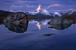 Mount Matterhorn... by vincentfavre