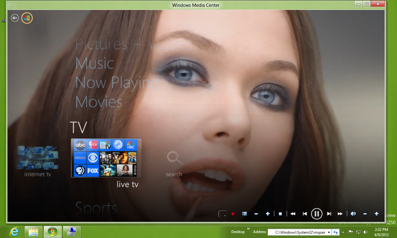 WMC metropolis 2.0 Theme in Windows 8 CP