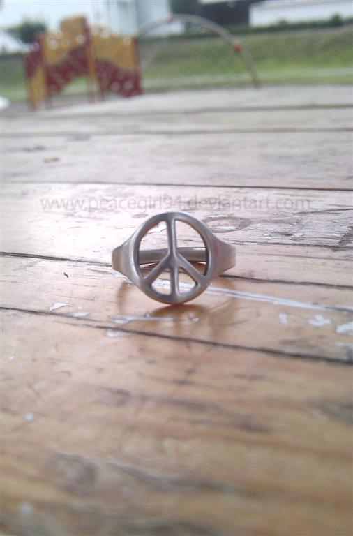 ring of peace and love