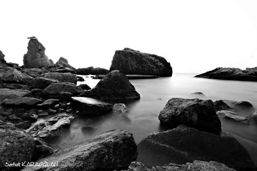 Sunset on the rocks-BW