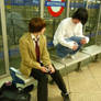 L and Raito wait for a train