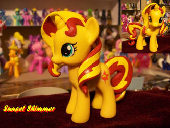 Sunset Shimmer Custom by FullmetalotakuDCK