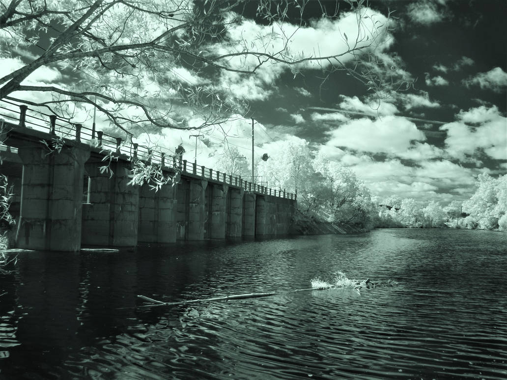 Welland River Aquaduct IR