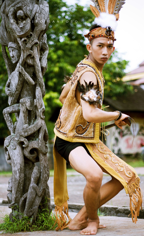 dayak costume