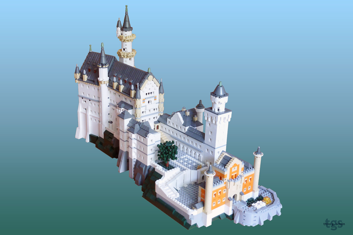 LEGO Neuschwanstein by JNLN