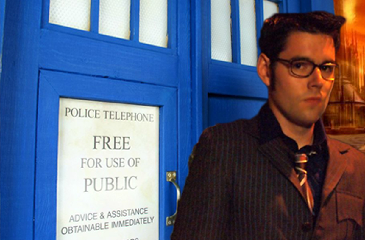 Tenth Doctor and Tardis on Gallifrey