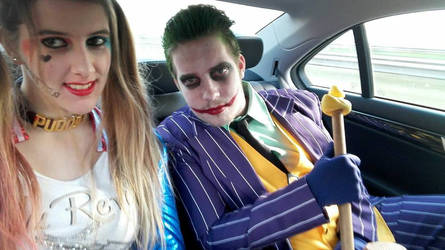 harley quinn and joker In the Car