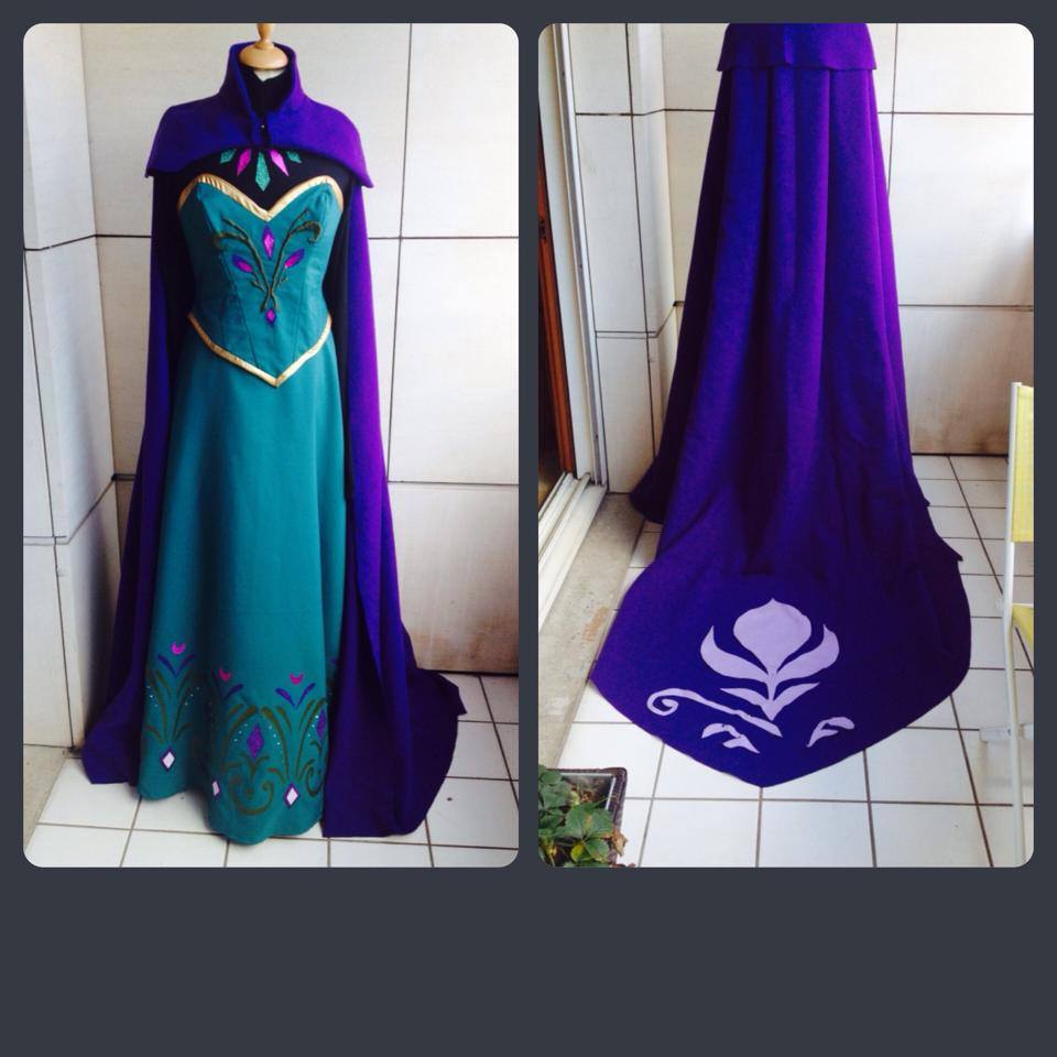 Elsa coronation dress by AsheDalmasca on DeviantArt Elsa coronation dress by AsheDalmasca on DeviantArt