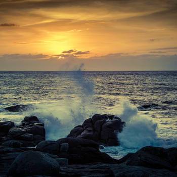 Dramatic sunset by unikatdesign