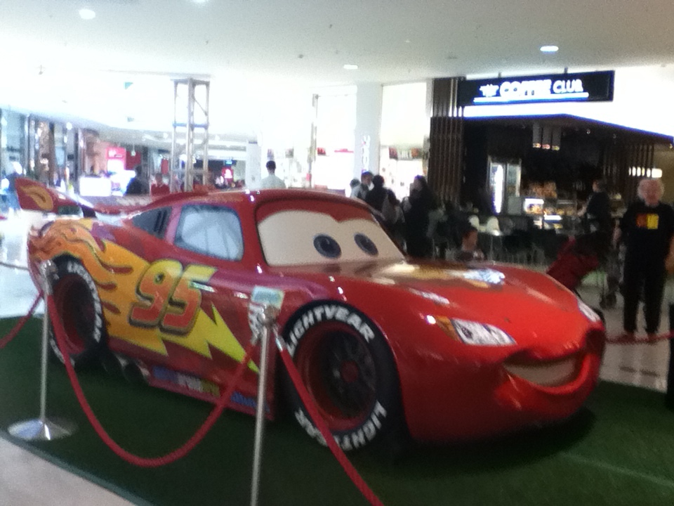 Lighting Mcqueen Bitches!