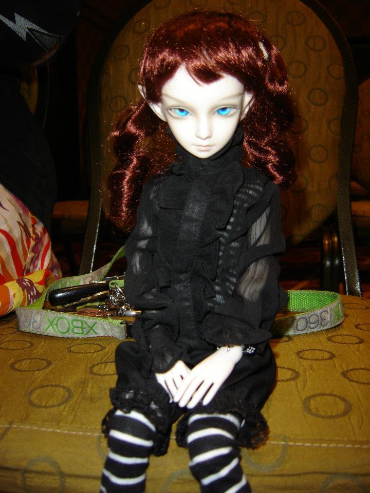 Sitting bdj doll