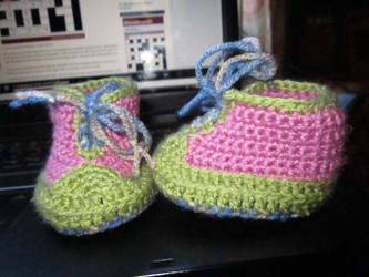 croched babyshoes